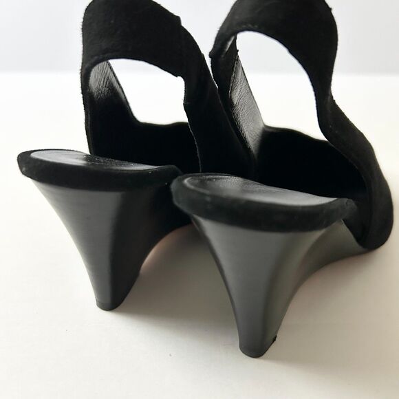 M. Gemi Pointed Toe Slingback Wedge Heel Pump in Black Suede Size 36 IT 6 US - Picture 4 of 8
